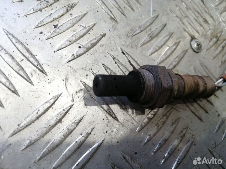 Датчик кислорода передний Рено Логан 1