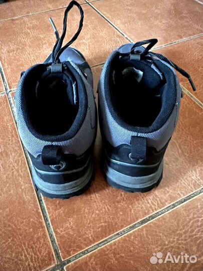 Трекинговые ботинки Outventure