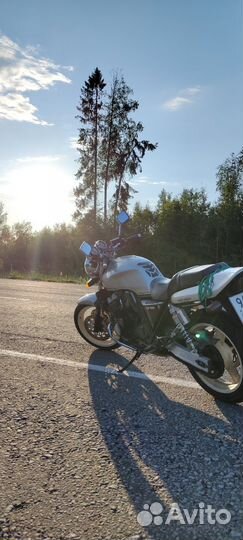 Honda CB 400