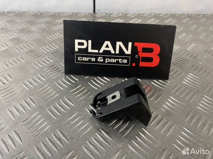 Кронштейн бампера передний Mercedes-Benz Gl-Class