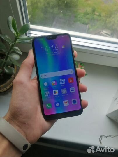 Honor 10 64Gb