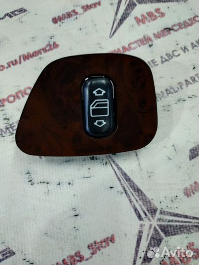 Кнопка стеклоподъемника w210 Mercedes зад