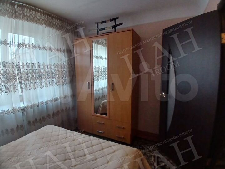 2-к. квартира, 60 м², 1/4 эт.