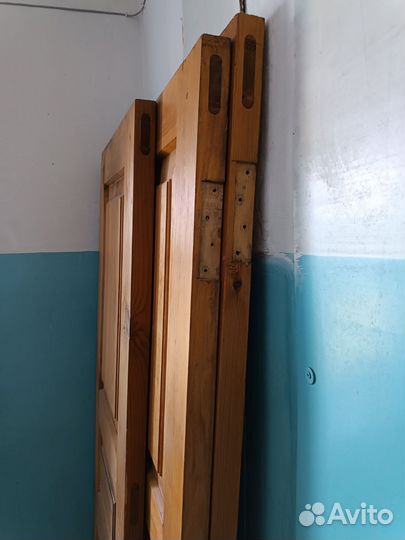 Дверь деревянная бу