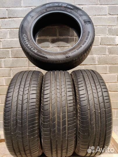 Kumho Ecsta HS51 205/60 R16 92H
