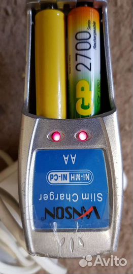 Зарядка для пальчиковых аккумов