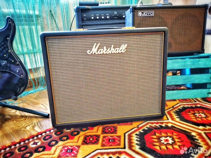 Ламповый комбоусилитель Marshall Origin 5c