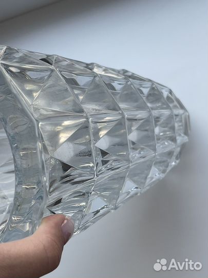Ваза хрустальная