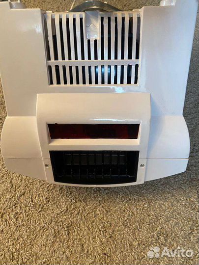 Сушилка для рук HT 1810P