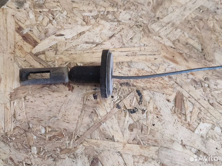 Ауди 80 В2 тросик сцепления