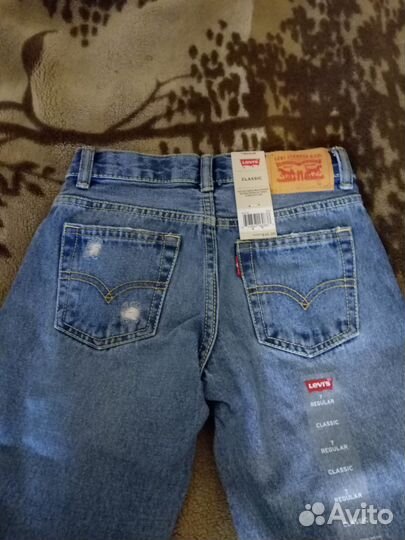 Джинсы Levis(оригинал) прямого кроя на 7 лет