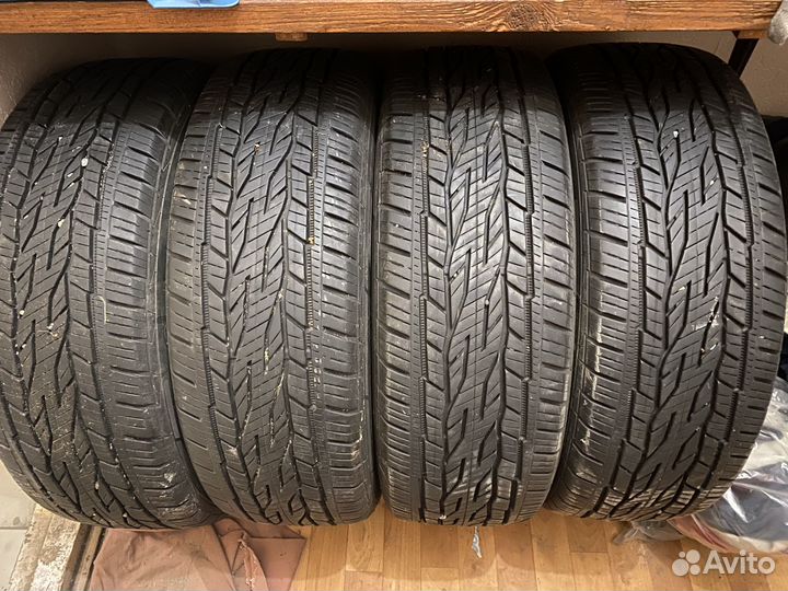 Continental ContiCrossContact LX 215/60 R17