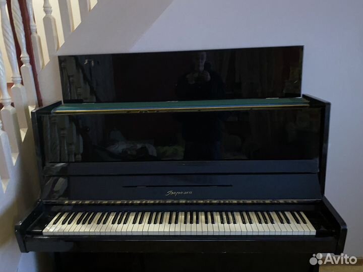 Акустичиское Пианино