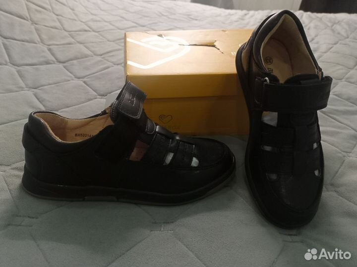 Сандали новые 33р