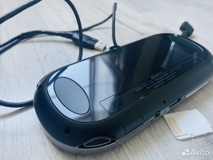 Sony ps Vita прошитая + игры