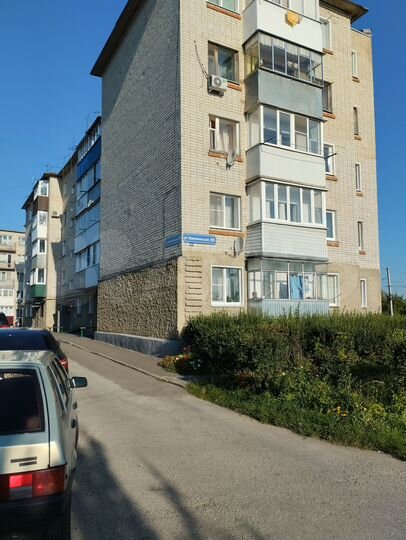 2-к. квартира, 49,2 м², 2/5 эт.