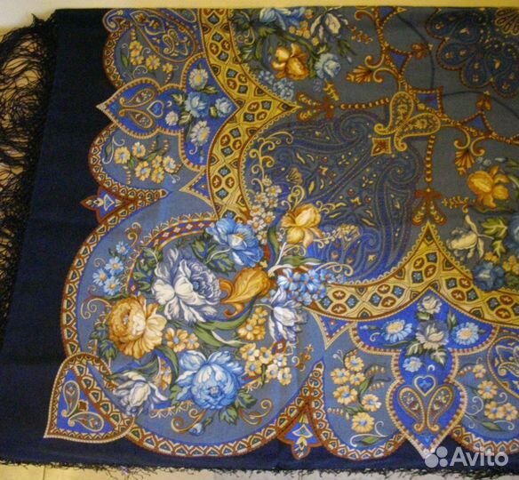 Павловопосадская шаль и платок