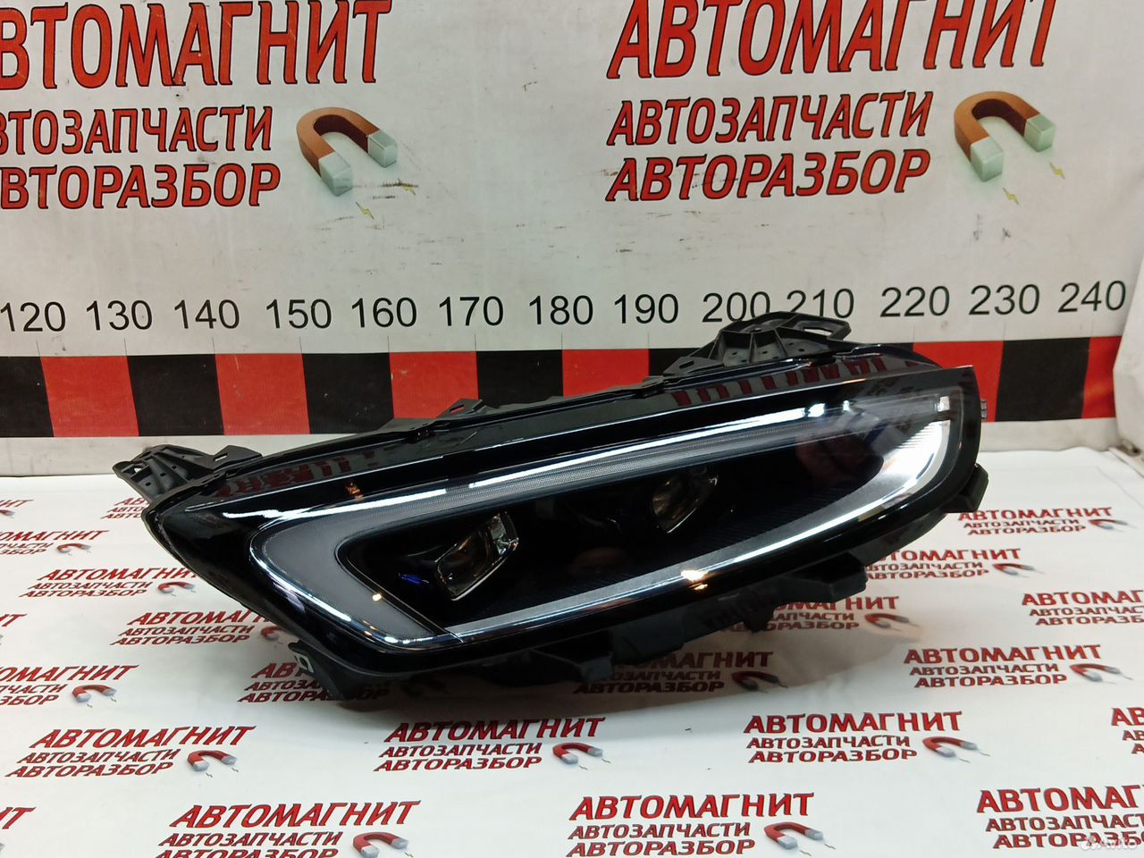 Фара передняя правая Aito M5 Аито М 5