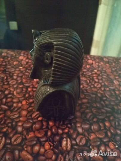 Статуэтка фараона Тутанхамона