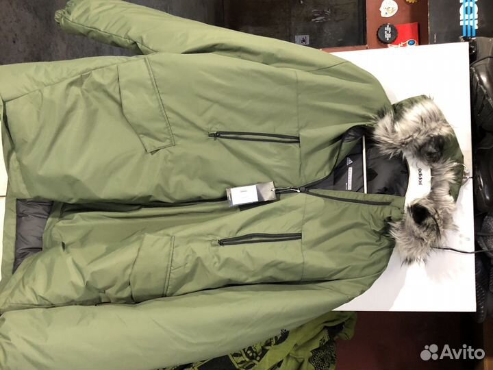 Парка Адидас оригинал размер два Excel