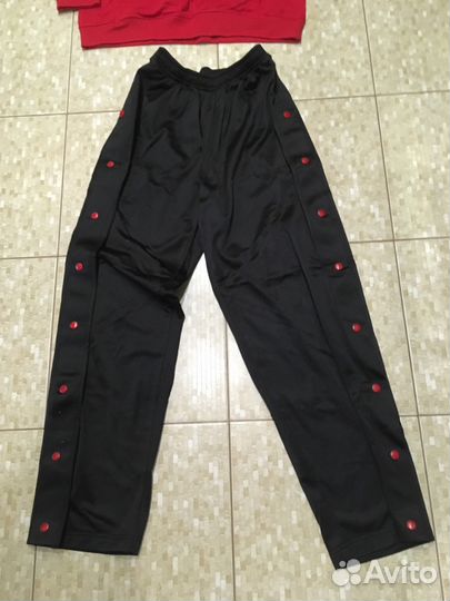 Костюм спортивный