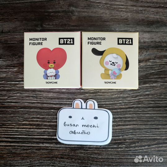 Фигурки для монитора bt21