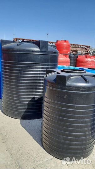 Пластиковые емкости