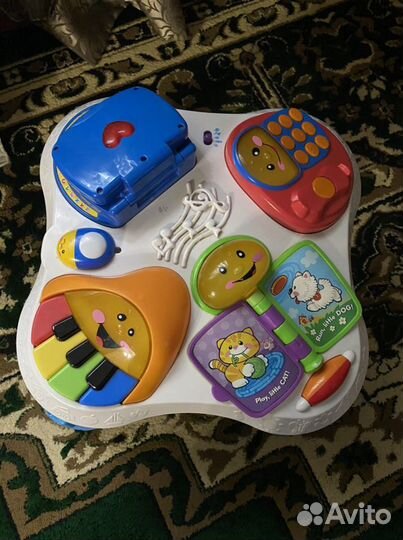 Развивающий стол fisher price