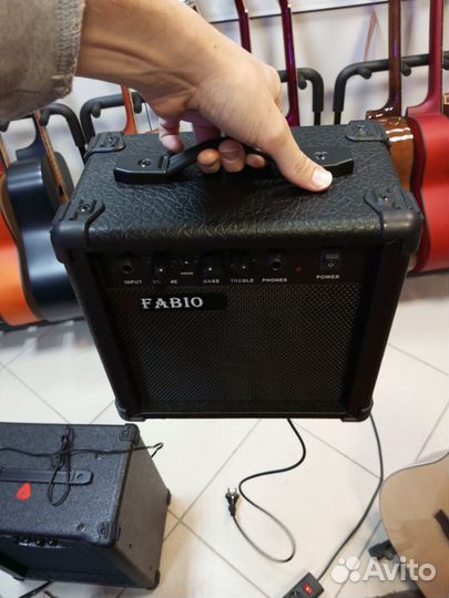 Гитарный комбоусилитель 10 ватт Fabio G10