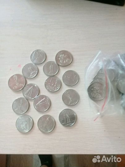 Юбилейные 5р монеты