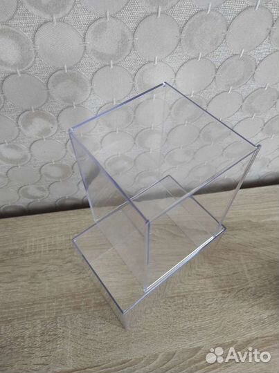 Пластиковый контейнер Новый