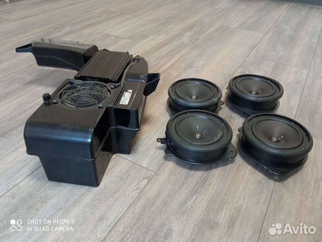 Сабвуфер Audi А6С5 седан