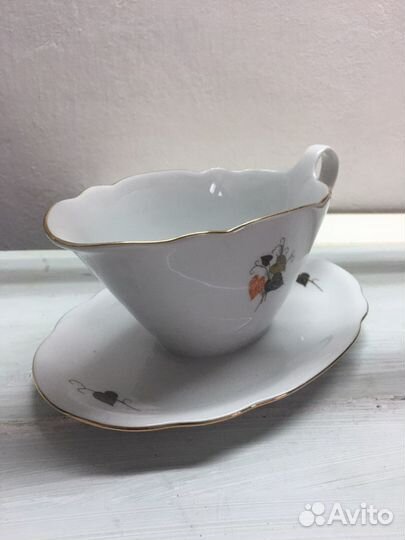 Соусник фарфор