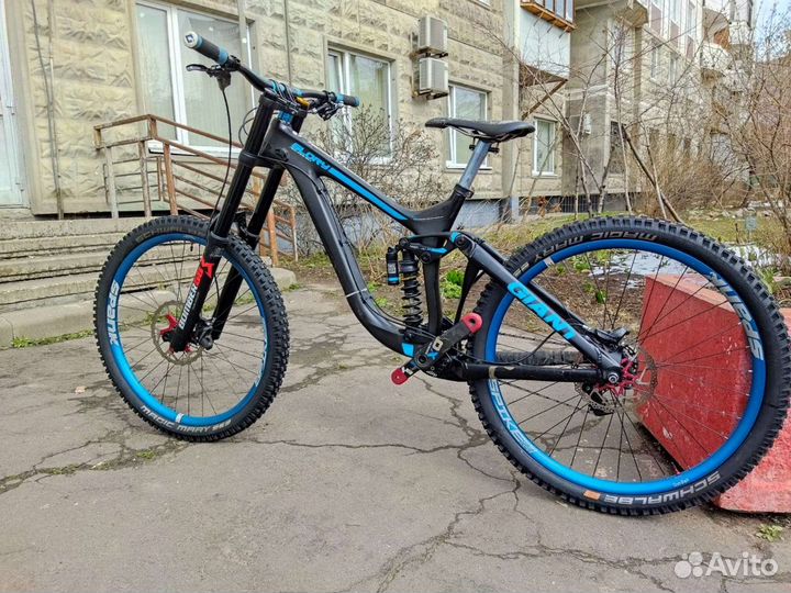 Горный велосипед Giant Glory