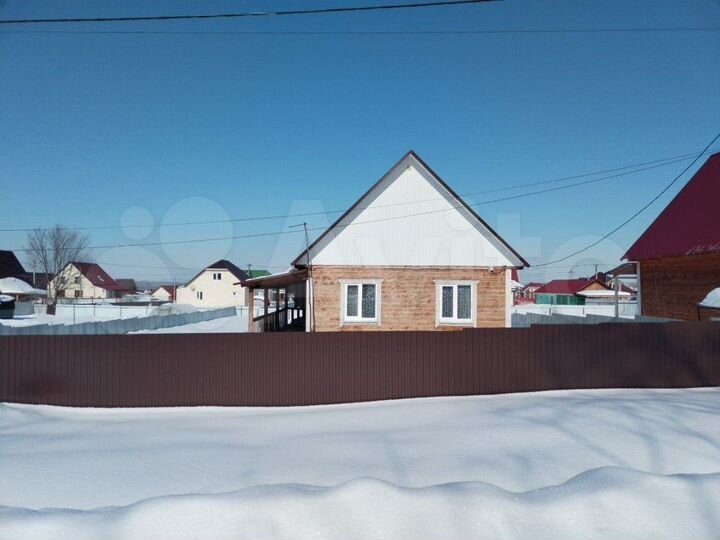 Дом 61,5 м² на участке 8,2 сот.