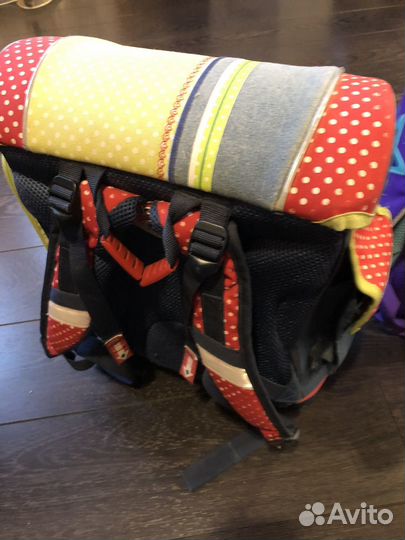 Рюкзак (школьный ранец)