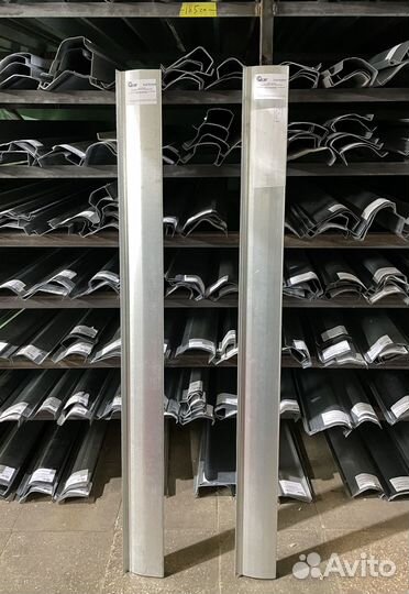 Порог правый Nissan Patrol Y61, Safari, Seranza 97