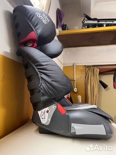 Автокресло britax romer