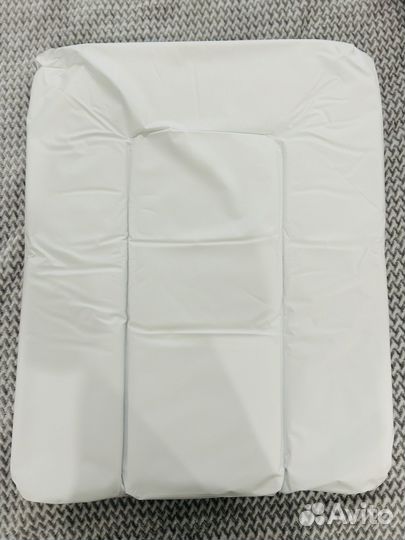 Матрасик на пеленальный столик