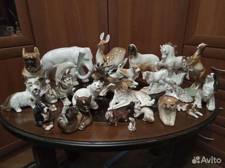 Фарфоровые статуэтки. Разные