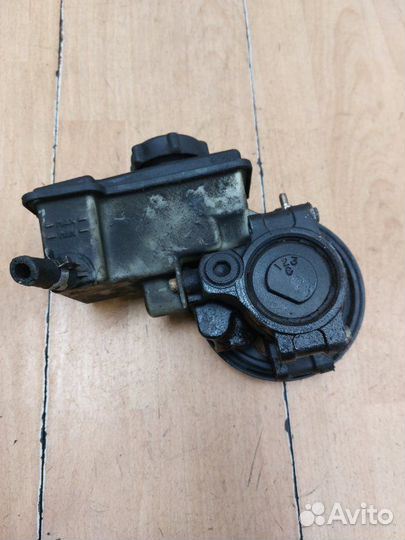 Насос гидроусилителя руля Ford Mondeo cjba 2003