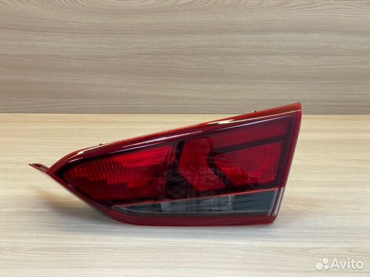 Фонарь внутренний задний правый Hyundai Solaris 2