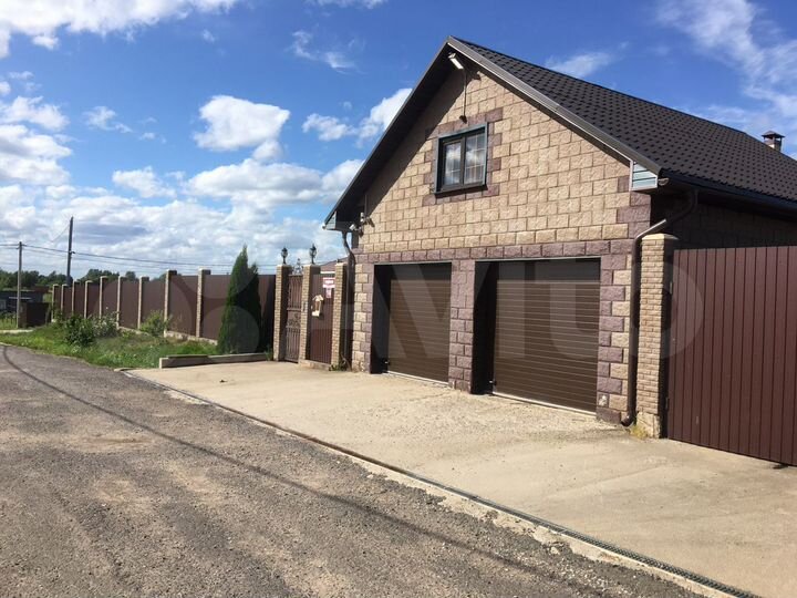 Коттедж 200 м² на участке 30 сот.