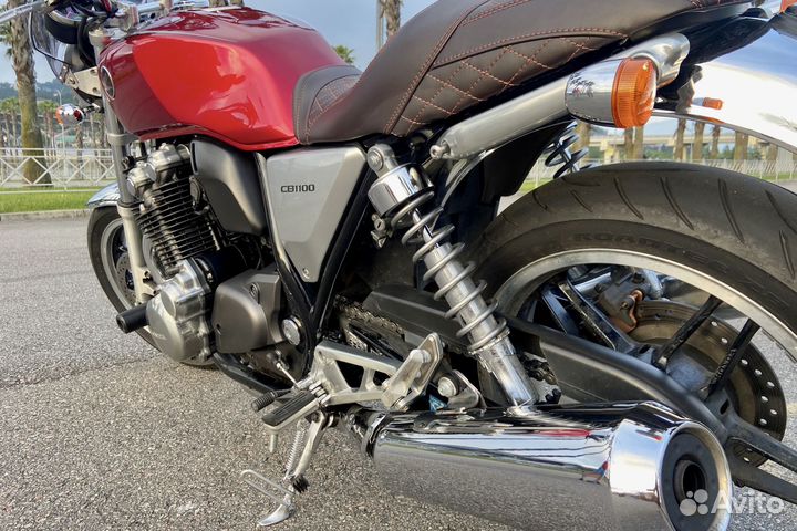 Мотоцикл Honda CB 1100