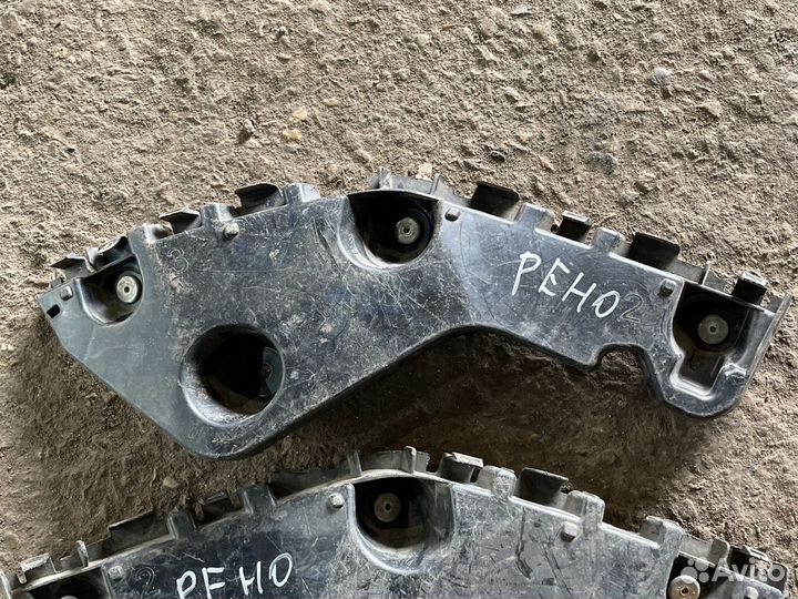 Кронштейн заднего бампера duster terrano