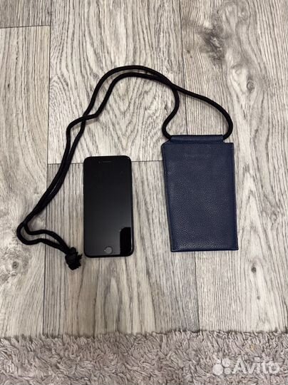 Кожаный чехол для телефона zara