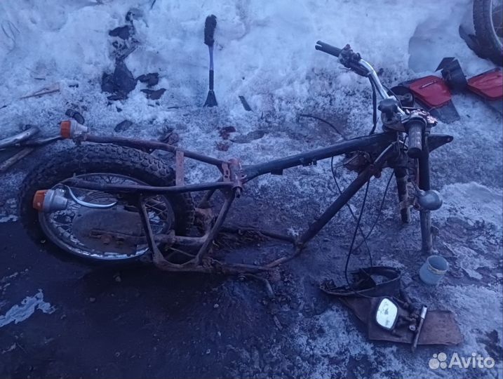 Запчасти на мотоцикл Иж планета 4