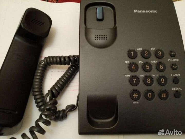 Стационарный телефон panasonic