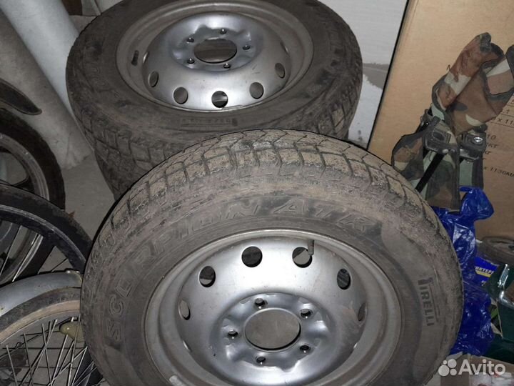 R16 Pirelli Scorpion 185/75, PCD 5x139.7 DIA 98.6