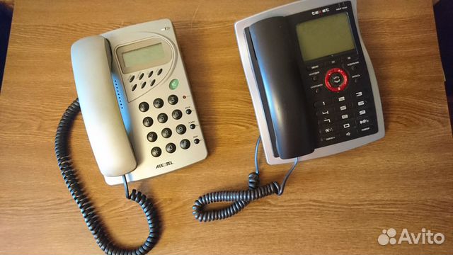 Телефоны стационарные Alcatel и Texet